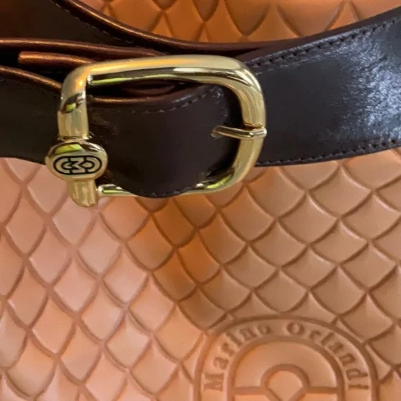 NWT Marino Orlando shoulder/sling/crossbody leather bucket bag. - Picture 6 of 9